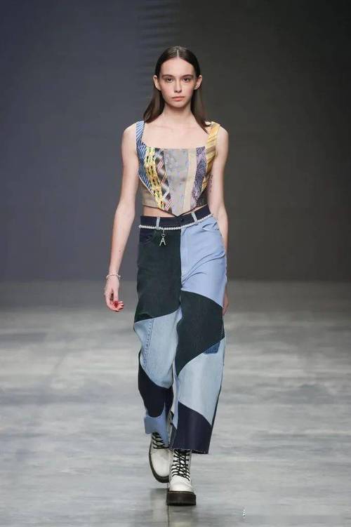 服装拼接设计,创新与艺术的完美融合 建站教程 服装拼接设计,创新与艺术的完美融合 服装拼接设计,创新与艺术的完美融合 建站教程